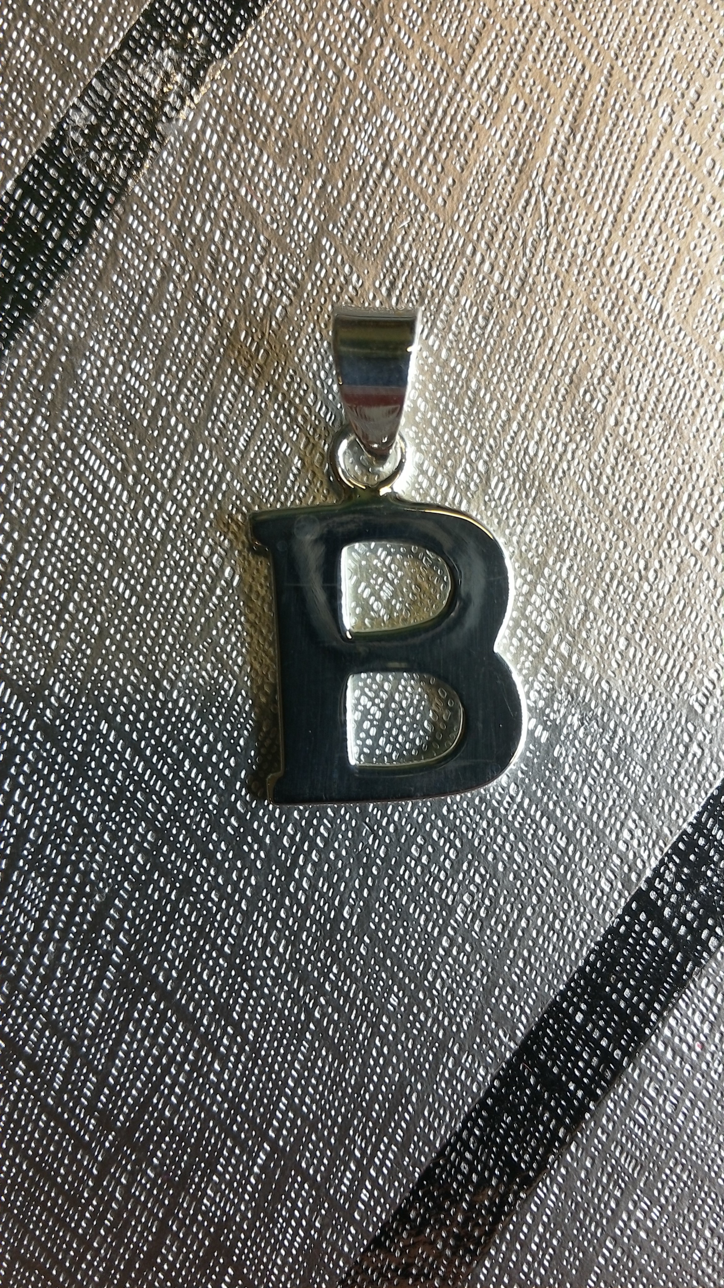 Ag/925 stříbrná písmena - písmenko B
