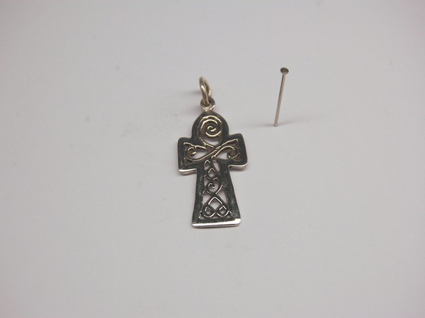 Stříbrný přívěsek kříž egyptský